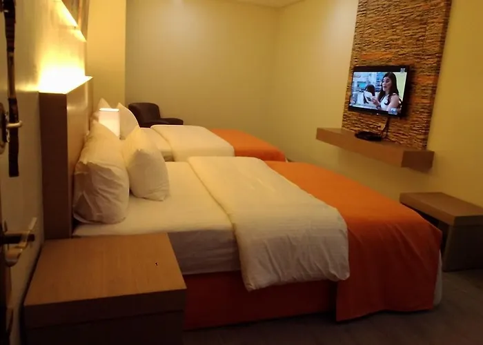 Business 3* Cebu