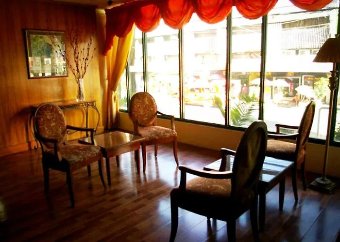 Business 3* Cebu