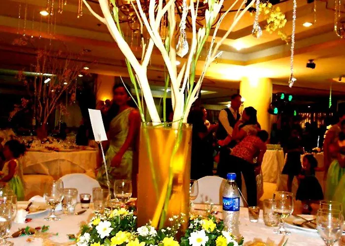 Business Hotel 3*
