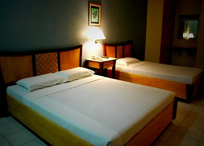 Business Hotel